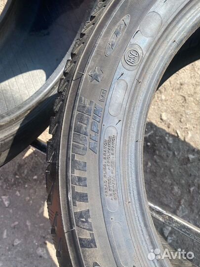 Michelin Alpin 2 255/50 R19