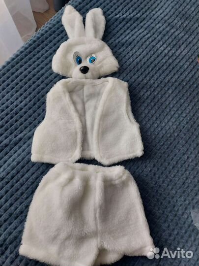 Новогодний костюм зайца 104