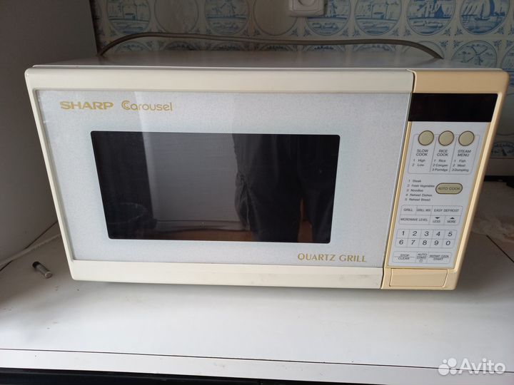 Микроволновая печь c грилем Sharp R-7G55