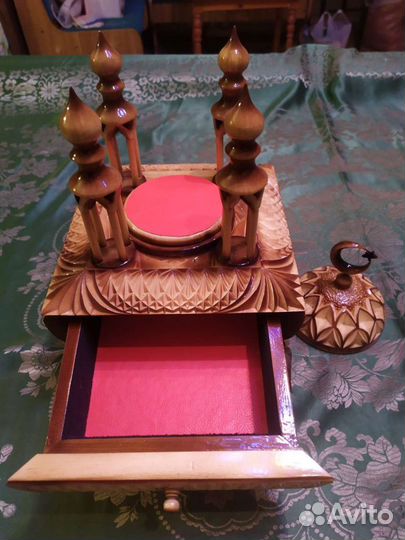 Шкатулка ларец