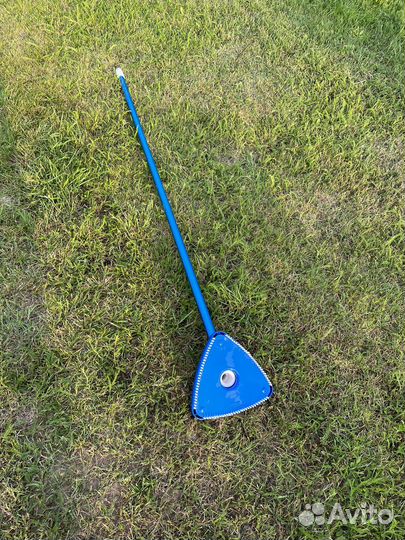 Щетка насадка для бассейна