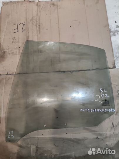 Заднее левое стекло Hyundai Sonata 2