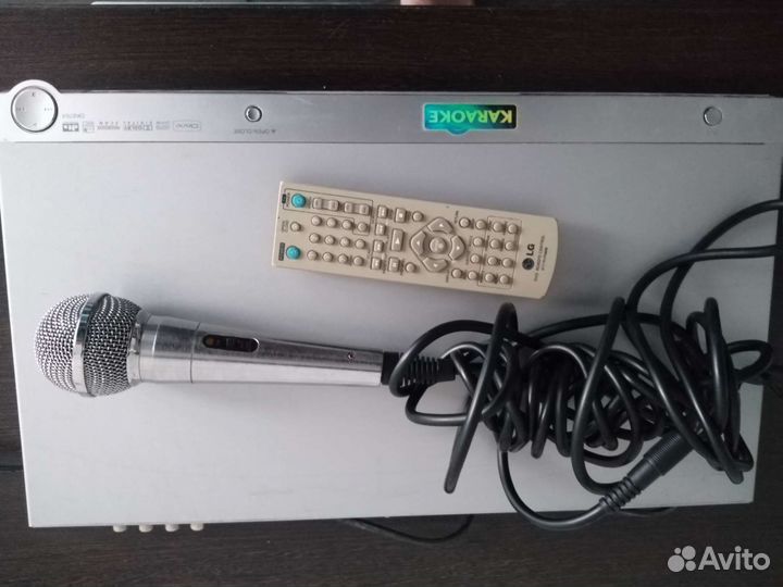 DVD проигрыватель с караоке