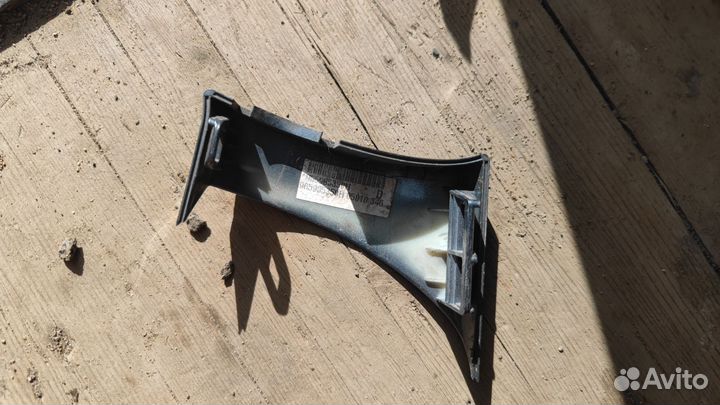 Повторитель поворота правый Peugeot 308