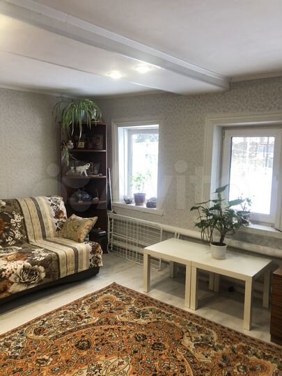 Дом 58 м² на участке 4 сот.