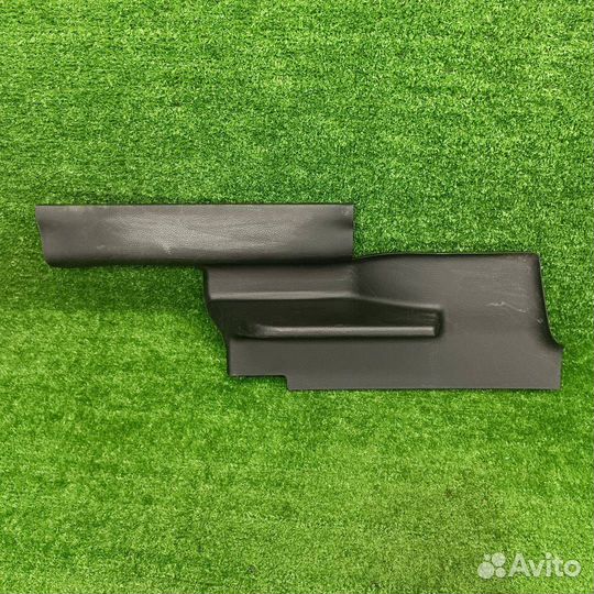 Накладка внутренняя на порог правая SsangYong 2