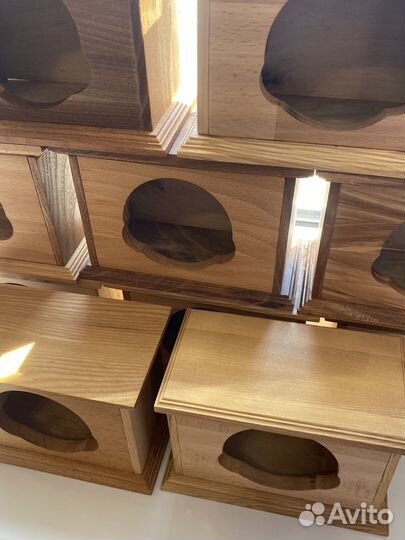 Коробки подставки для часов