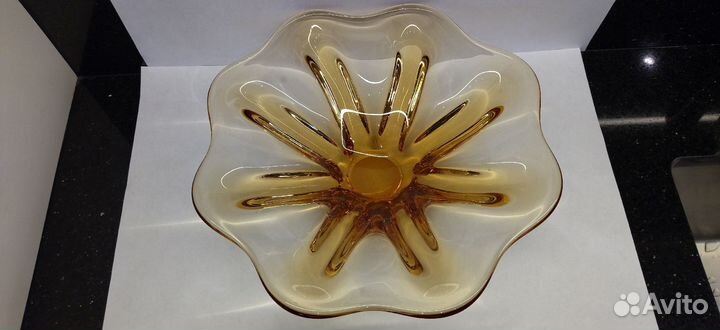 Ваза.фруктовница толстое стекло. СССР. 1970-е года