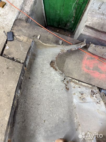 Крылья audi 80 b3