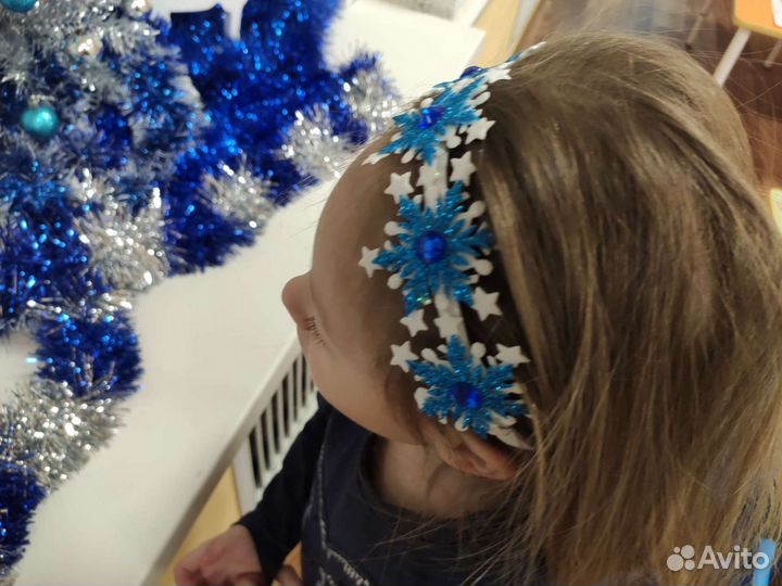 Ободок снежинки