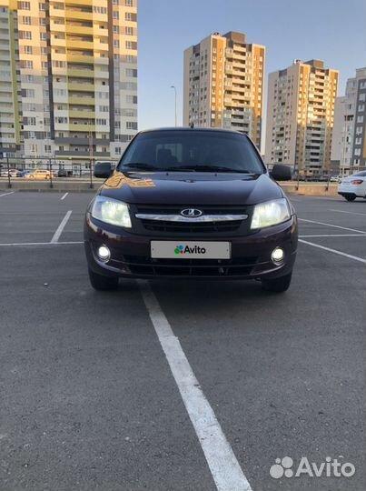 LADA Granta 1.6 МТ, 2013, 185 000 км