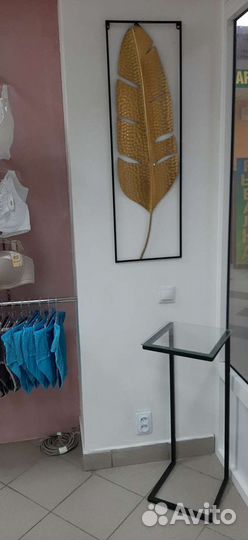 Вешалки и столы