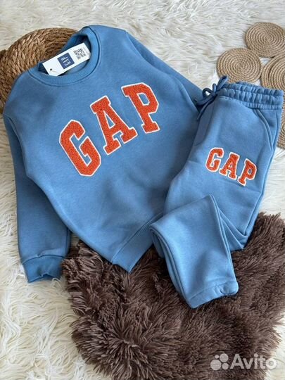 Детский костюм Gap на флисе