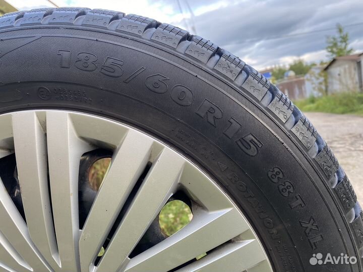 Комплект зимних колес Nokian R15