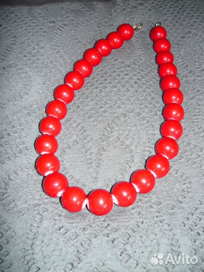 Бусы коралловые красные