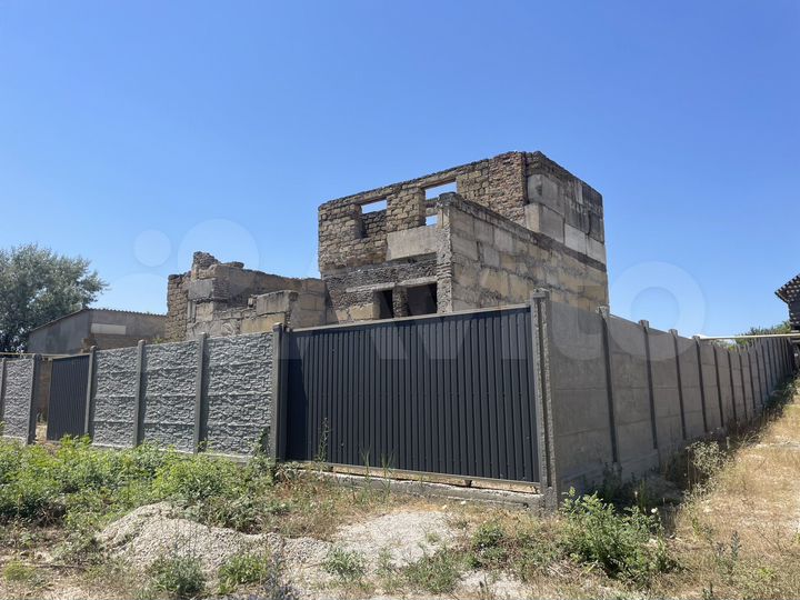 Дом 240 м² на участке 8 сот.