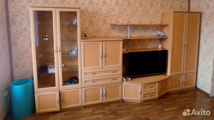 Стенка в гостиную бу