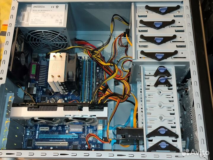 Для игрушек (Core i5-2500, 8Gb, GeForce GTX 570)