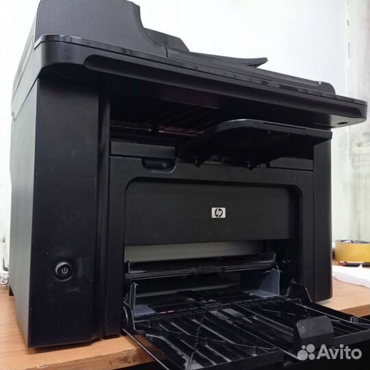 Мфу/сеть/автоподатчик/дуплекс/2 картриджа/гарантия