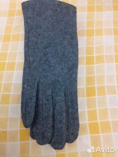 Перчатки