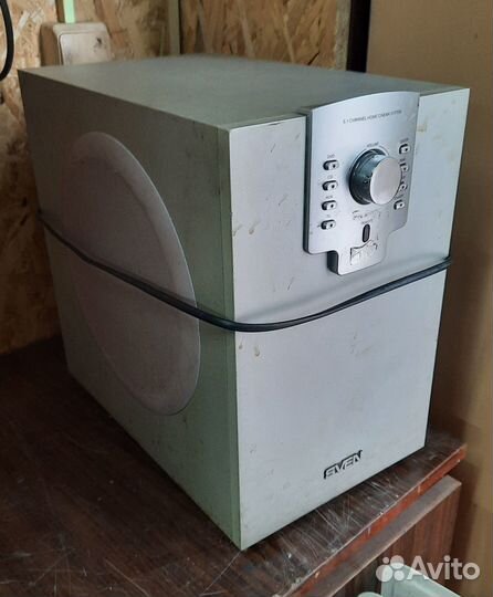 Сабвуфер усилитель проигрыватель плеер Sven HT-408