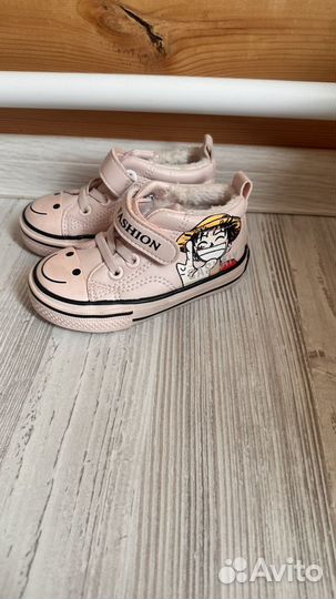 Ботинки весенние 22 на девочку