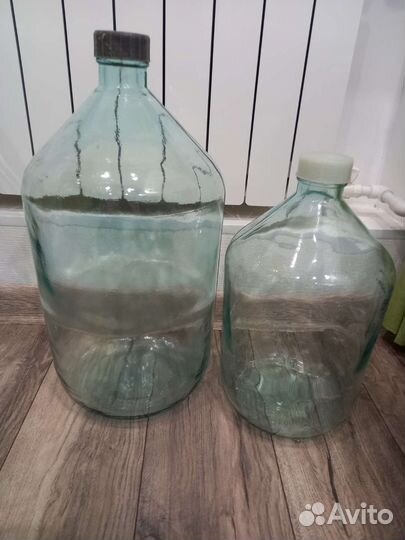 Старинные бутыли