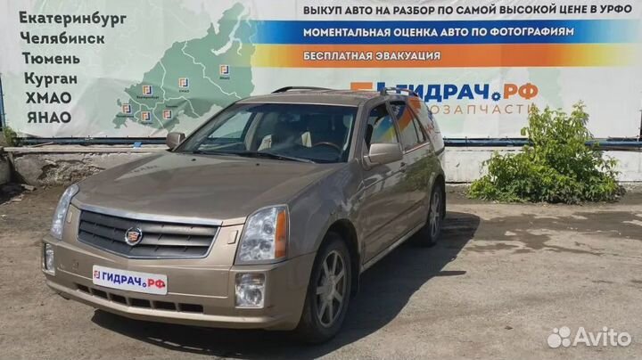Стекло двери задней левой Cadillac SRX 10385017