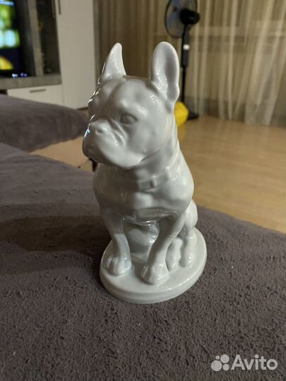 Фарфоровые статуэтки