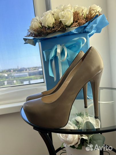 Туфли женские 39 размер