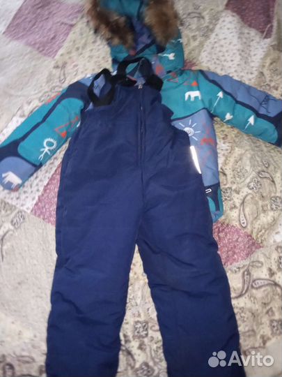 Костюм на мальчика 122 р-р