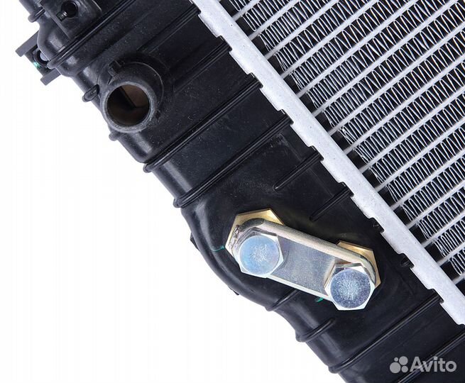 Радиатор ssangyong Rexton (02) (E32/28) АКПП OE