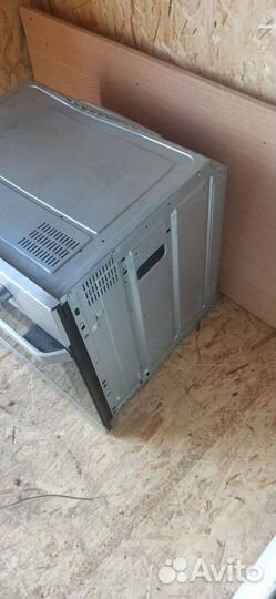 Встраиваемая электрическая духовка