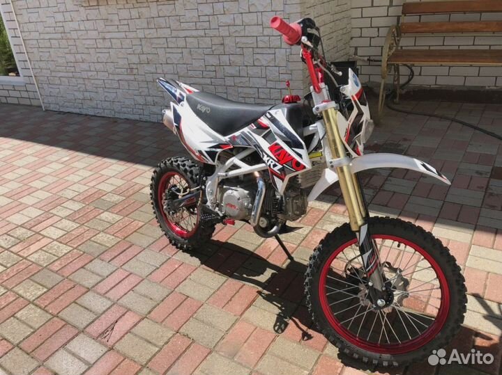 Мотоцикл Kayo YX 150