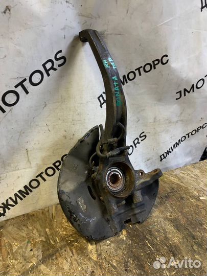 Кулак поворотный правый Hyundai sonata NF передний