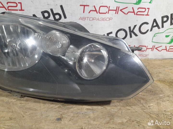 Фара правая VW Golf 6 (2009-2012)