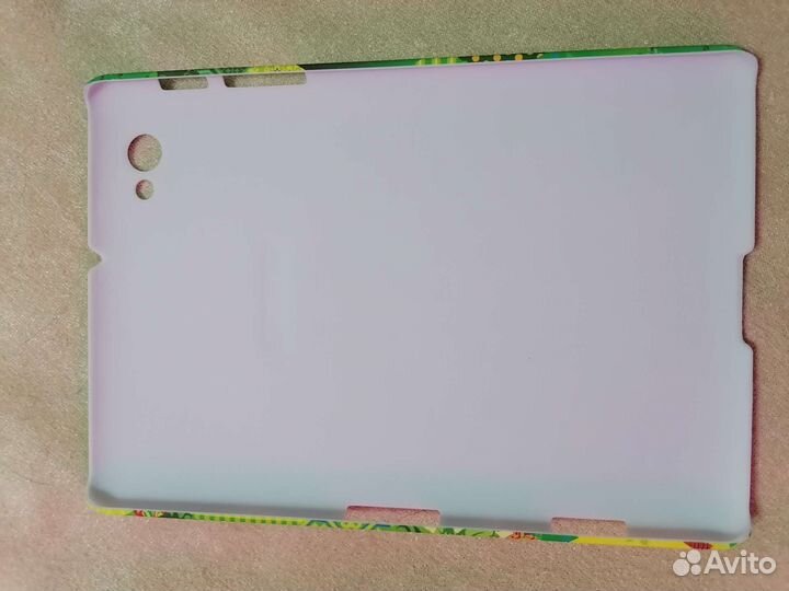 Чехлы на планшет 7,7