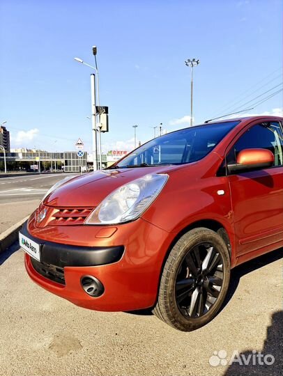 Nissan Note 1.6 AT, 2007, 87 400 км