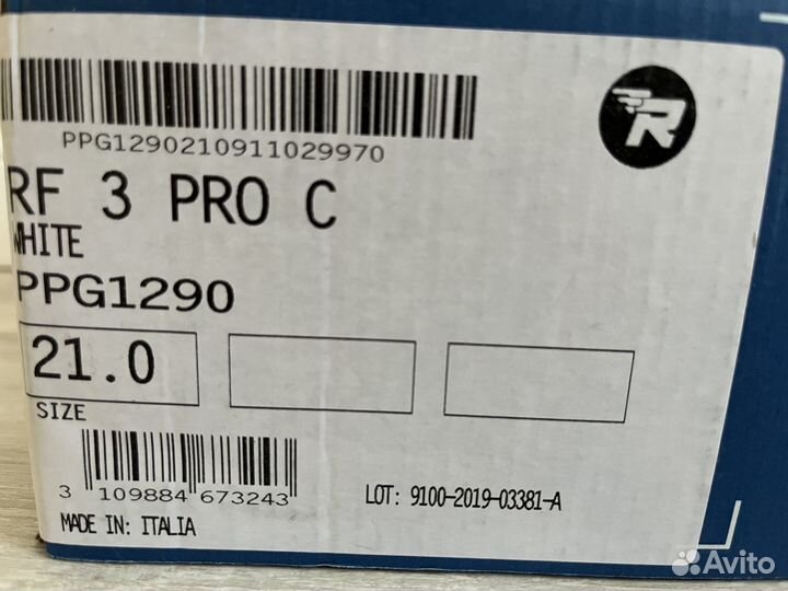 Коньки фигурные Risport RF3 Pro