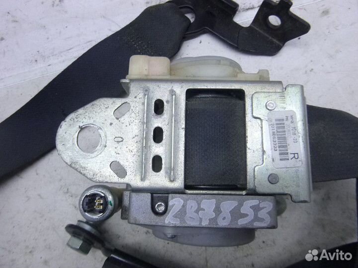 Ремень безопасности с пиропатроном R mitsubishi ga