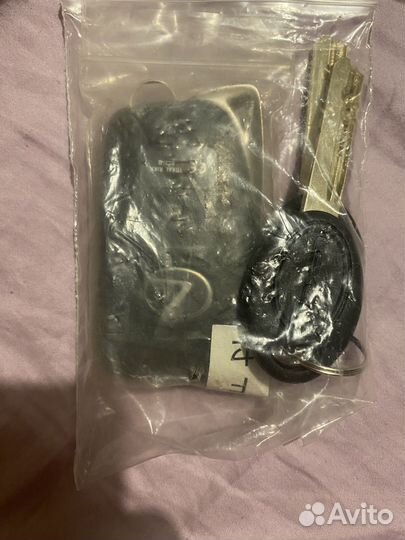 Ключ зажигания Lexus