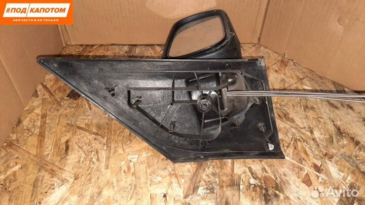 Зеркало наружное правое Ford Fusion (2002 - 2005)