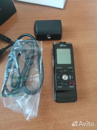 Продам новый диктофон