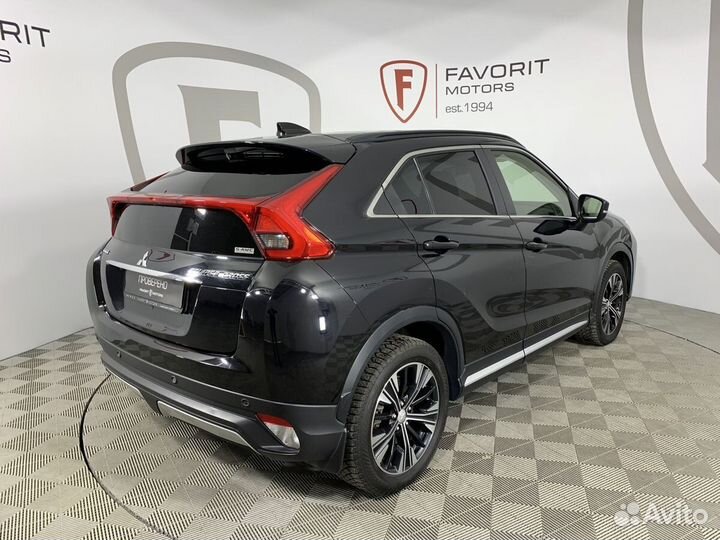 Mitsubishi Eclipse Cross 1.5 CVT, 2018, 76 749 км