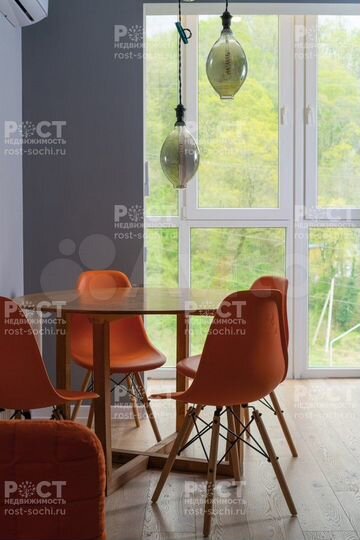 3-к. квартира, 95 м², 5/10 эт.