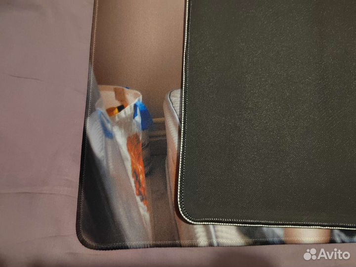 Компьютерный коврик с девушками