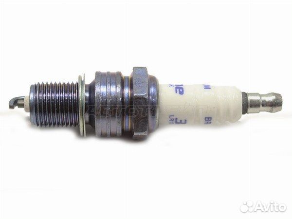 Свеча зажигания