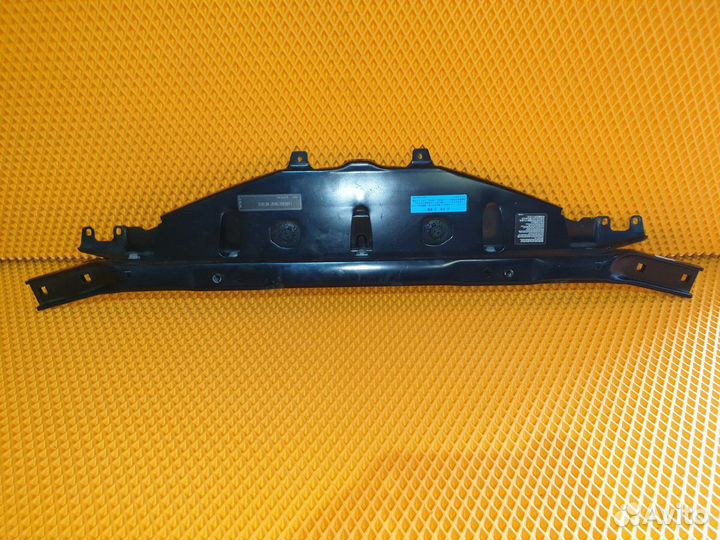 Панель передняя BMW F10