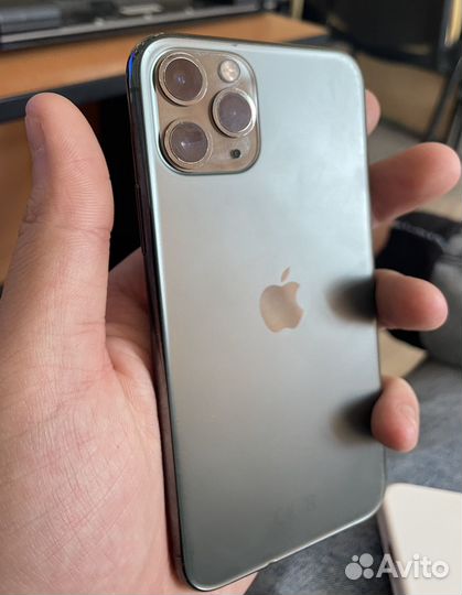 iPhone 11 Pro, 256 ГБ
