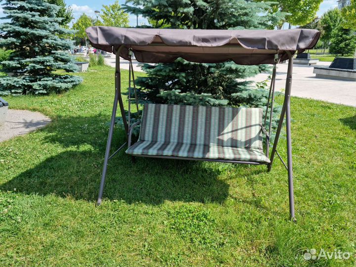 Садовые качели